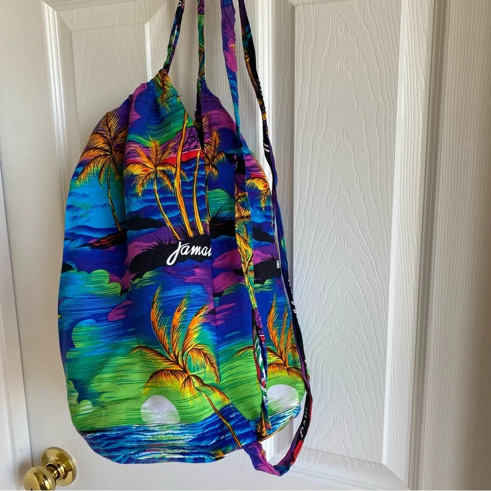 4/$20 Jamaica Caribbean Drawstring Lined Bucket Bag